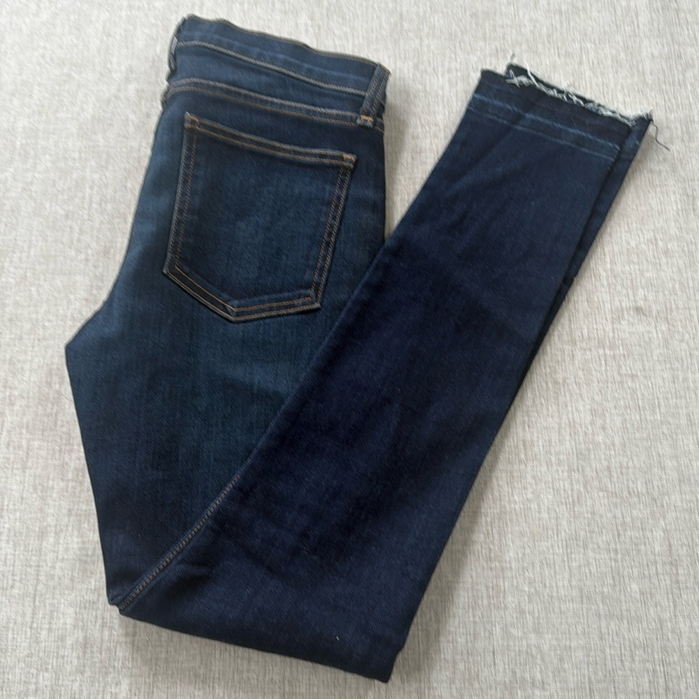 Veronica Beard Brooke Skinny Mid Rise Denim Jean Size 28‎ Dark Wash raw hem - Picture 14 of 14